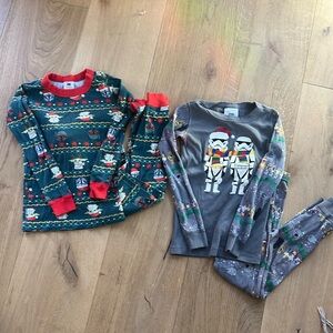 Two Sets Hanna Andersson Star Wars Christmas Pajamas Size 617